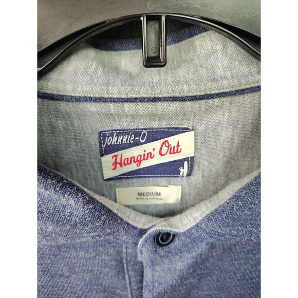 Johnnie -O Hanging out casual cotton button down shirt Size M solid blue - Picture 3 of 6